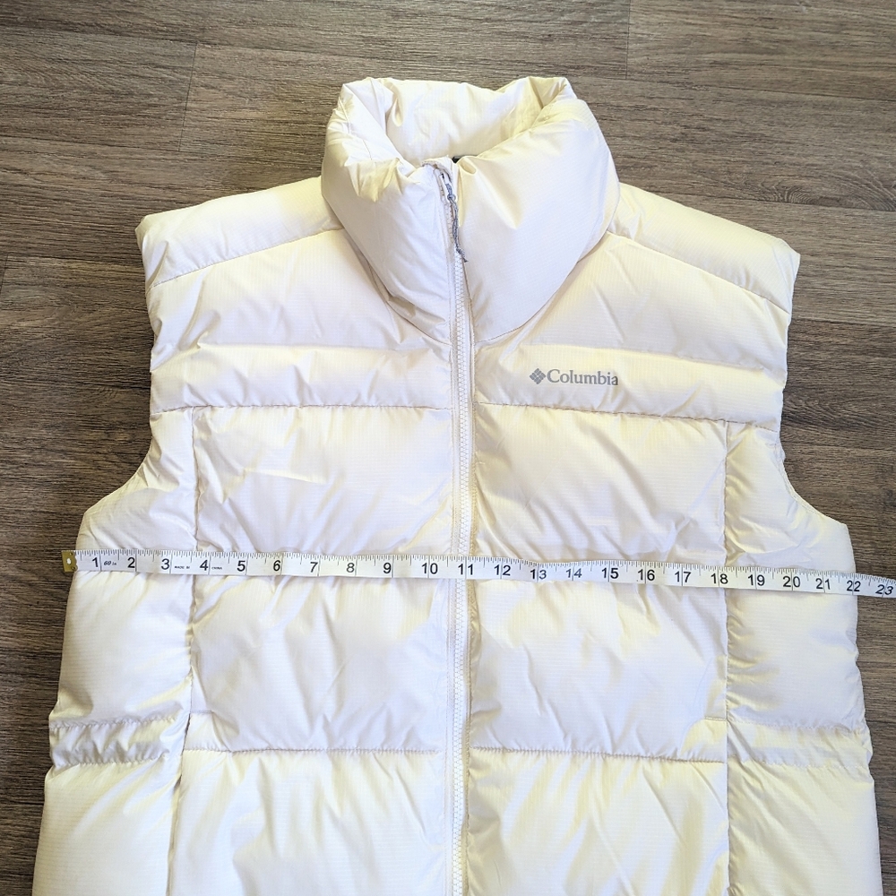 NWT Columbia Puffect Mid Vest Long Length Cream Puffer Vest Size Medium - Picture 4 of 5
